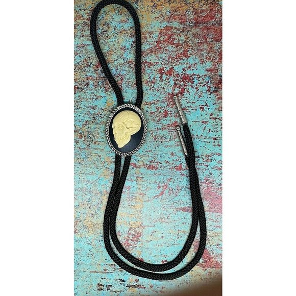 Mens womens Southwest western Sugar Skull Cameo Pendant Bolo Necklace Lariat Tie - Picture 3 of 8